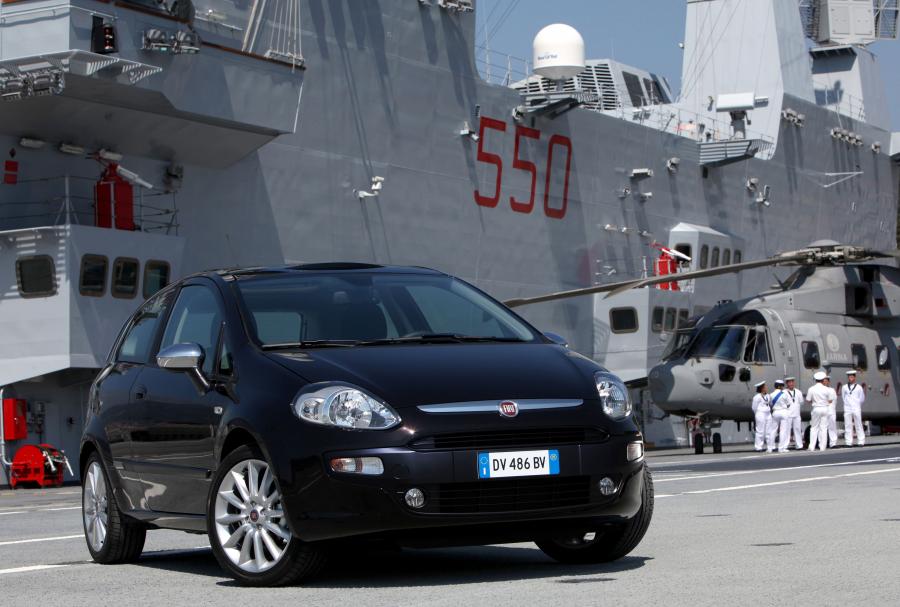 Fiat Punto Evo 2009 года  (фото 20 из 45)